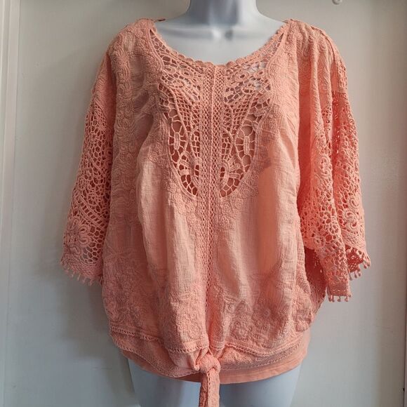 Democracy Women's Sz PM 2-piece Tie-Front Crochet Top w/Camisole Pink 688837 - Picture 2 of 9